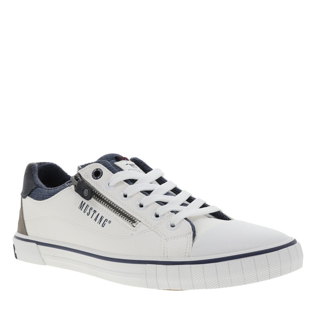 Tennis blanches à semelle plate avec des lacets et un zip latéral blanc, MUSTANG