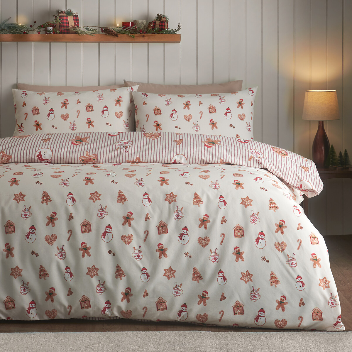 Gingerbread Stripe Christmas Reversible Duvet Cover and Pillowcase Set natural, CATHERINE LANSFIELD