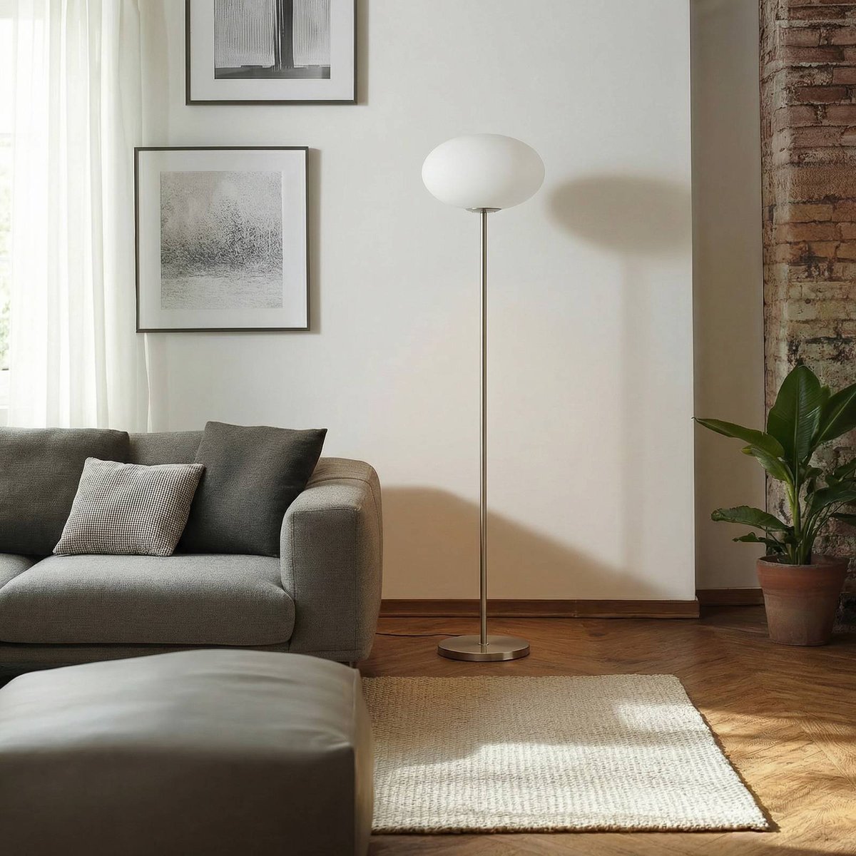 Lampadaire en métal, Sonika nickel satiné, blanc opalin, LINDBY