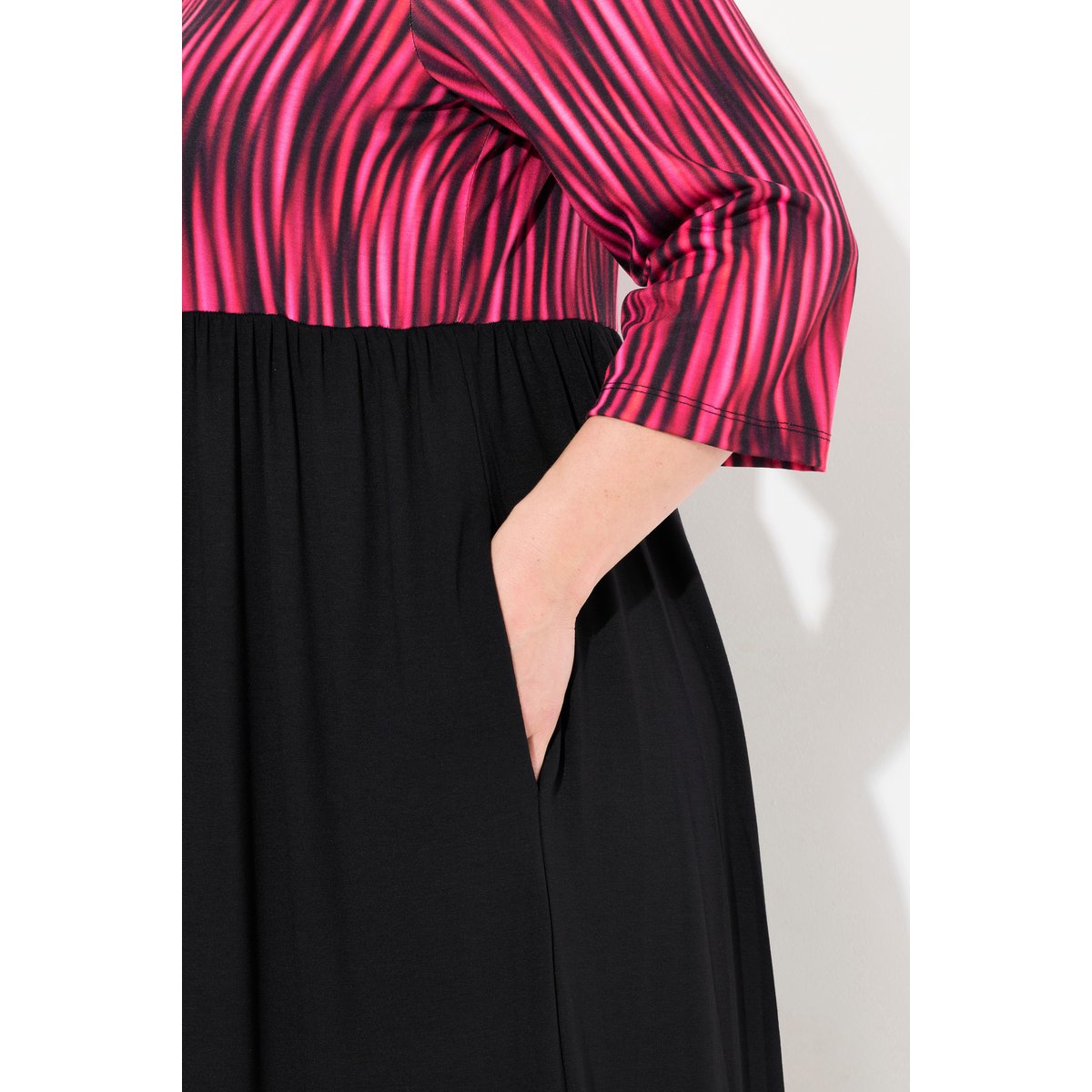 Robe en jersey rouge rubis, ULLA POPKEN