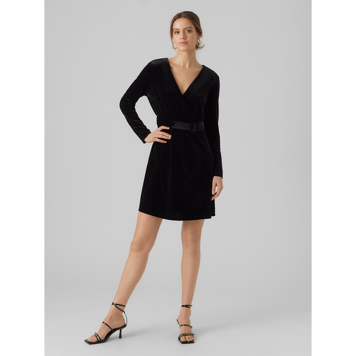 Robe en velours ceinturée noir, VERO MODA