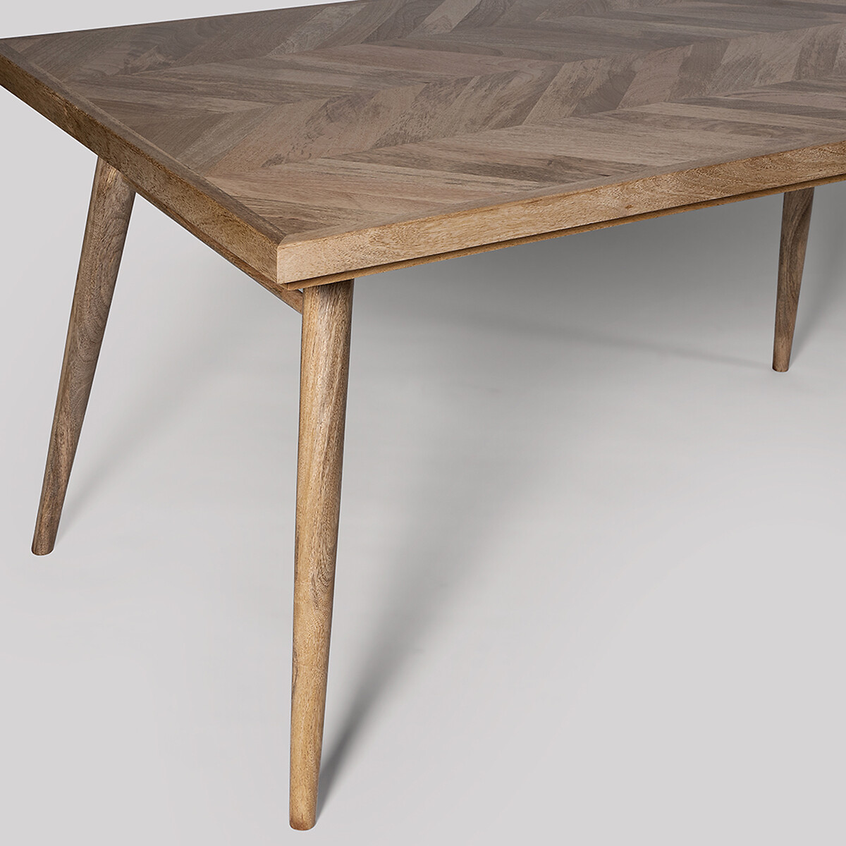 Metz Mango Wood 6 Seater Dining Table light wood, SWOON