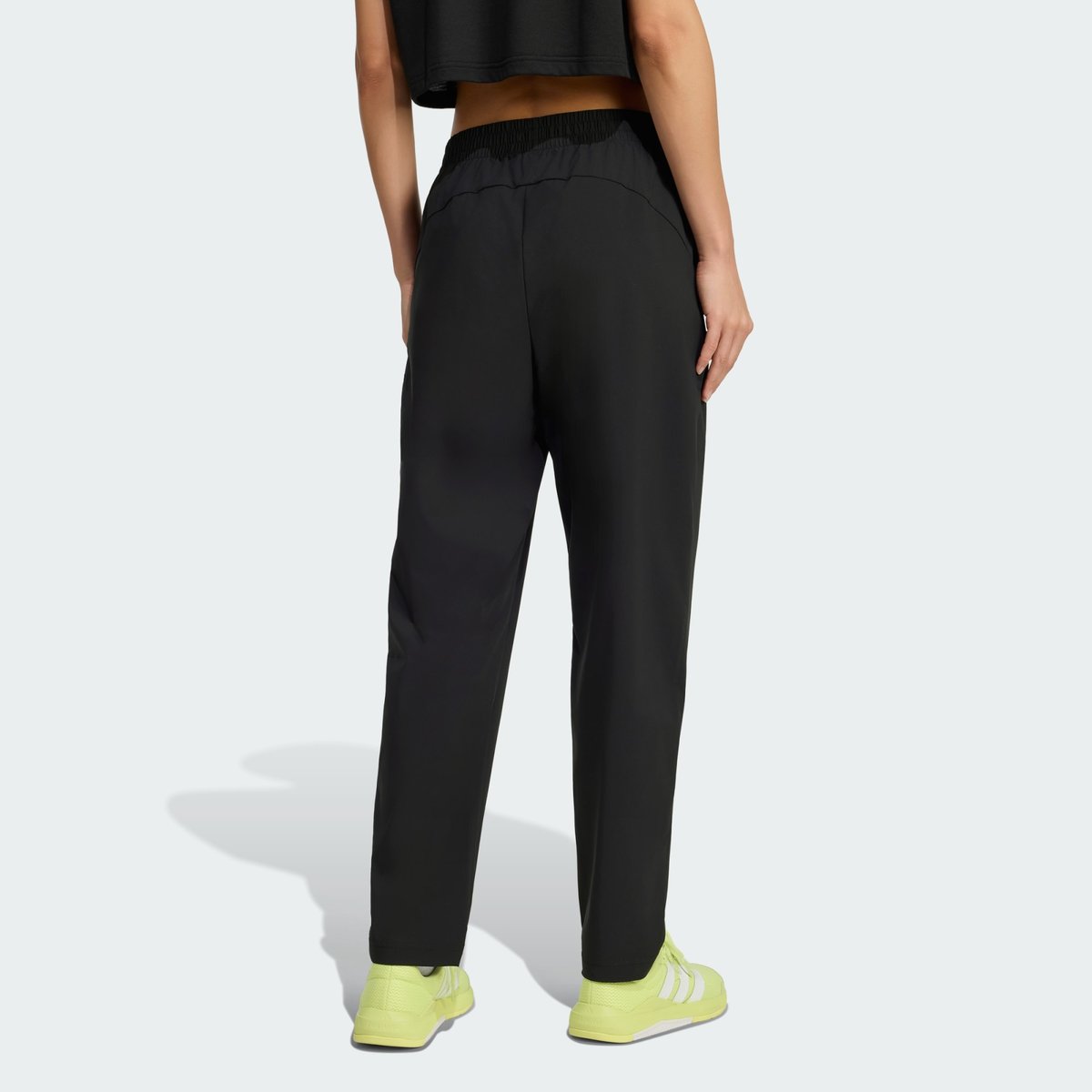 Pantalon D'entraînement Tissé Essentials Pantalon D'entraînement Tissé Essentials black, adidas Performance