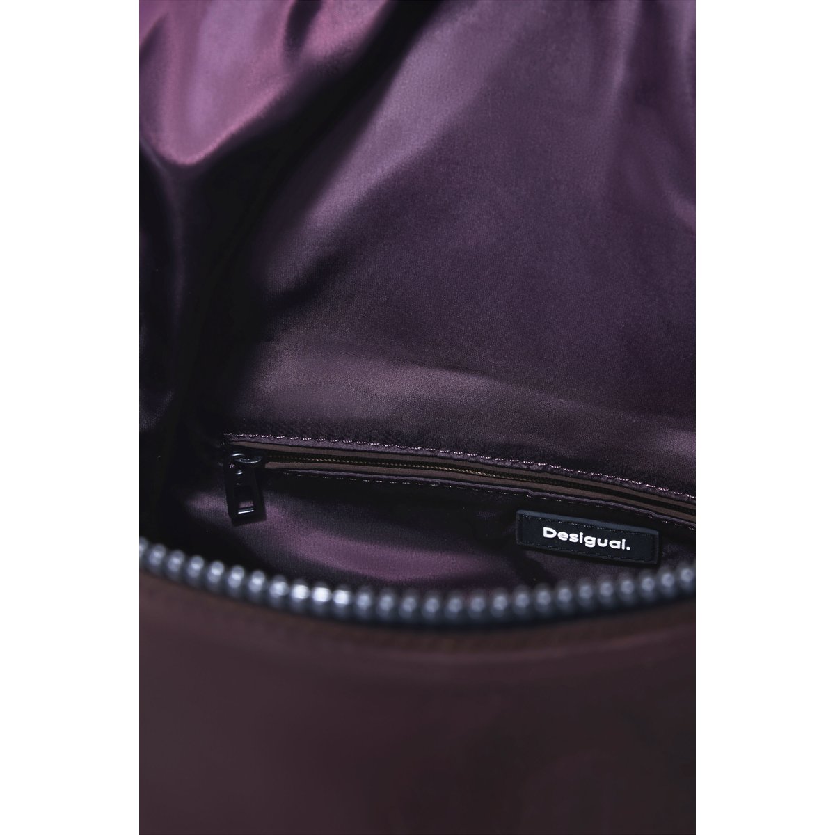 Grand sac à dos voyager multiposition rouge, DESIGUAL