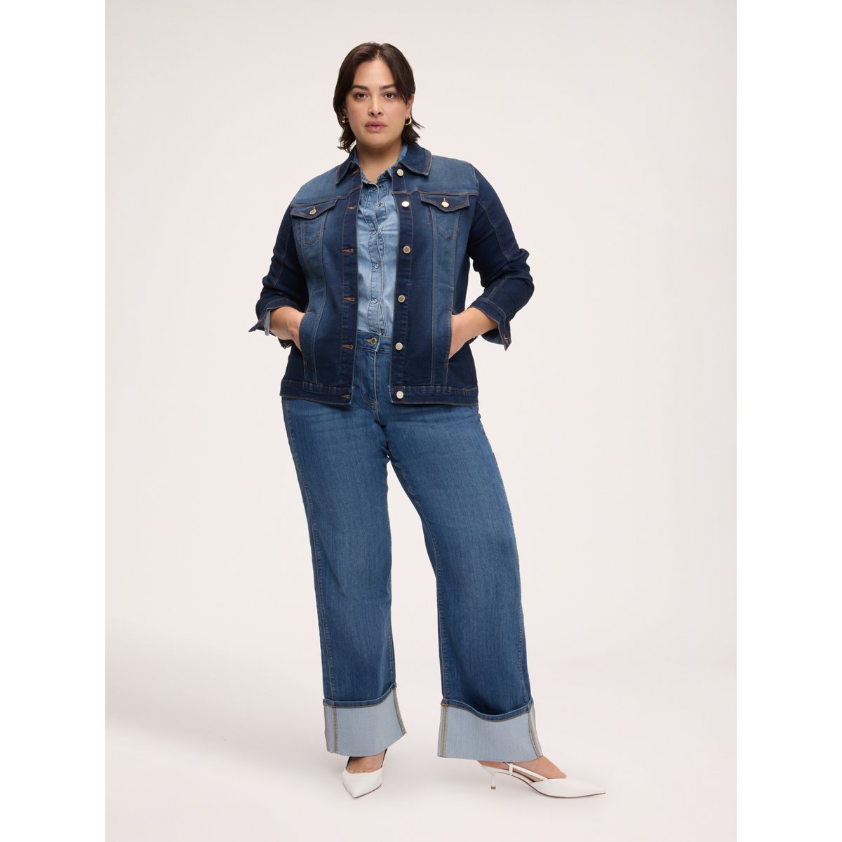 Veste avec broche florale bleu, FIORELLA RUBINO