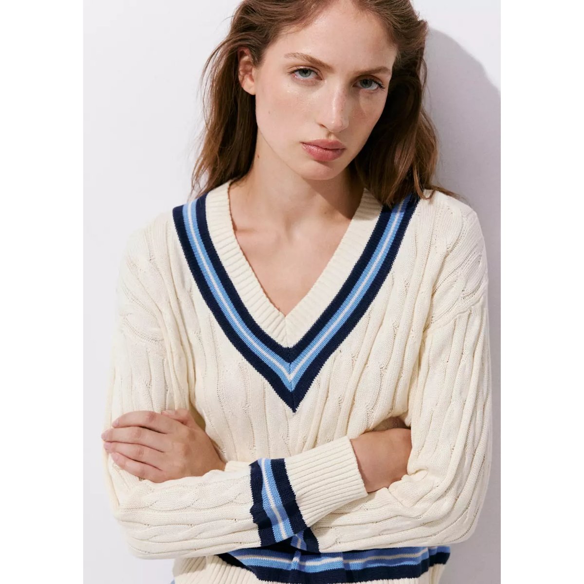 Pull-over maille tressée écru, MANGO