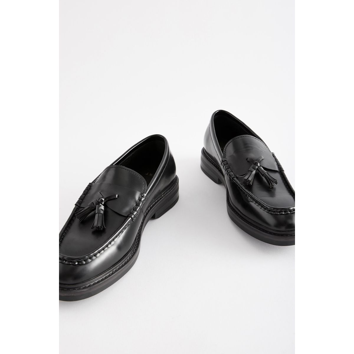 Mocassins à semelle épaisse et pampilles noir, NEXT