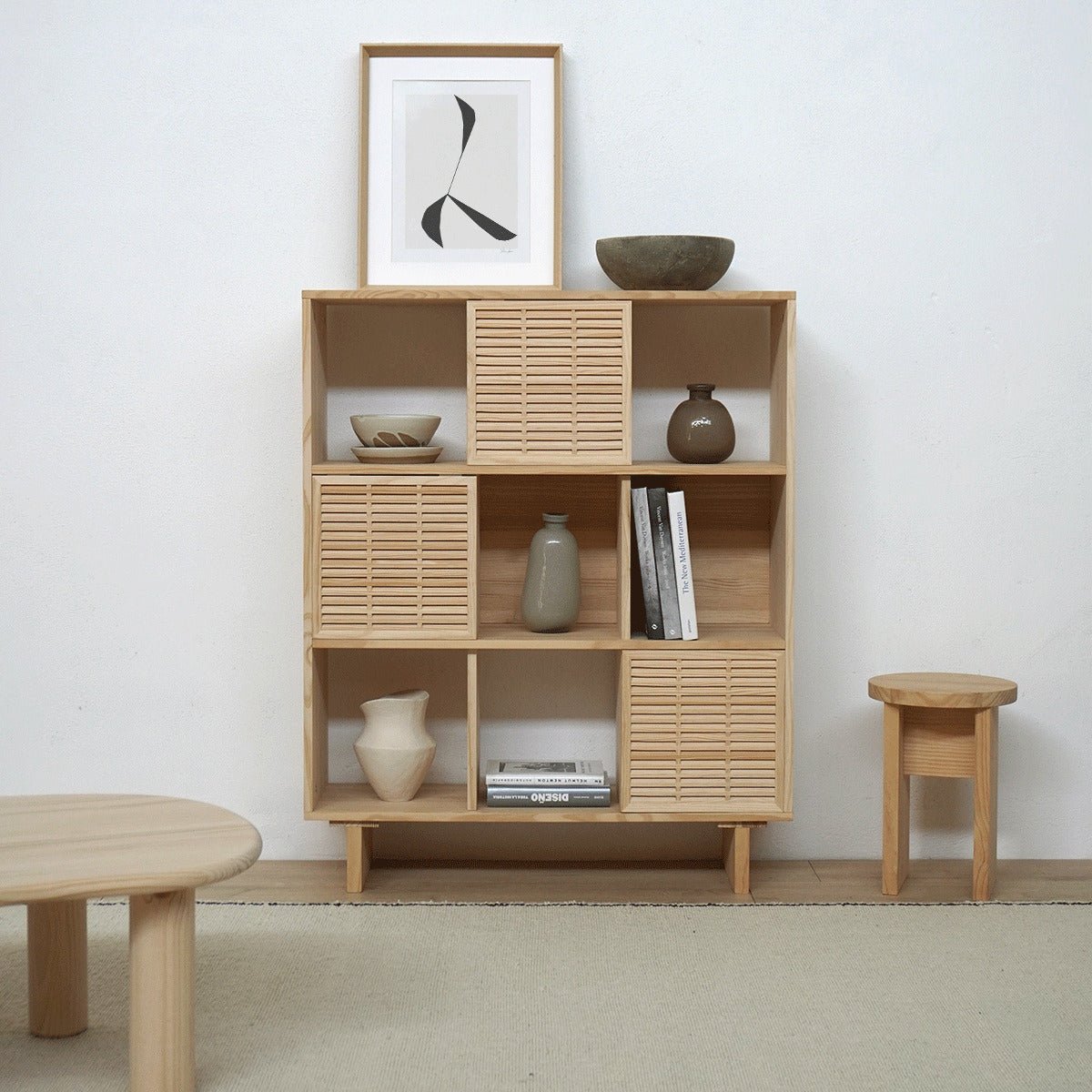 Bibliothèque en pin massif verni MORELL bois clair, NAAN FURNITURE