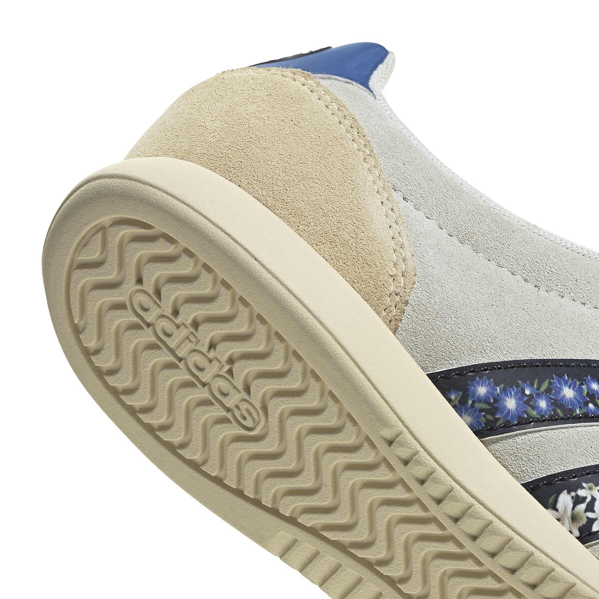 Barreda Lo Trainers ivory/blue, ADIDAS SPORTSWEAR