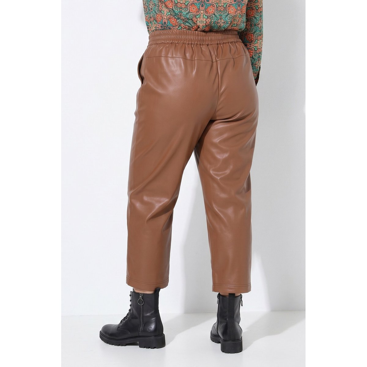 Short en similicuir brun doré, ULLA POPKEN