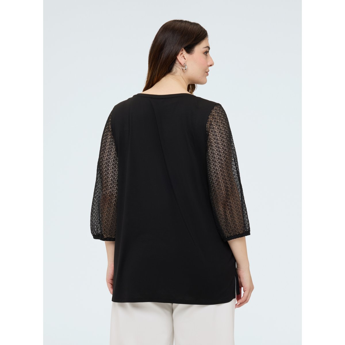 T-shirt avec manches crochet noir, FIORELLA RUBINO