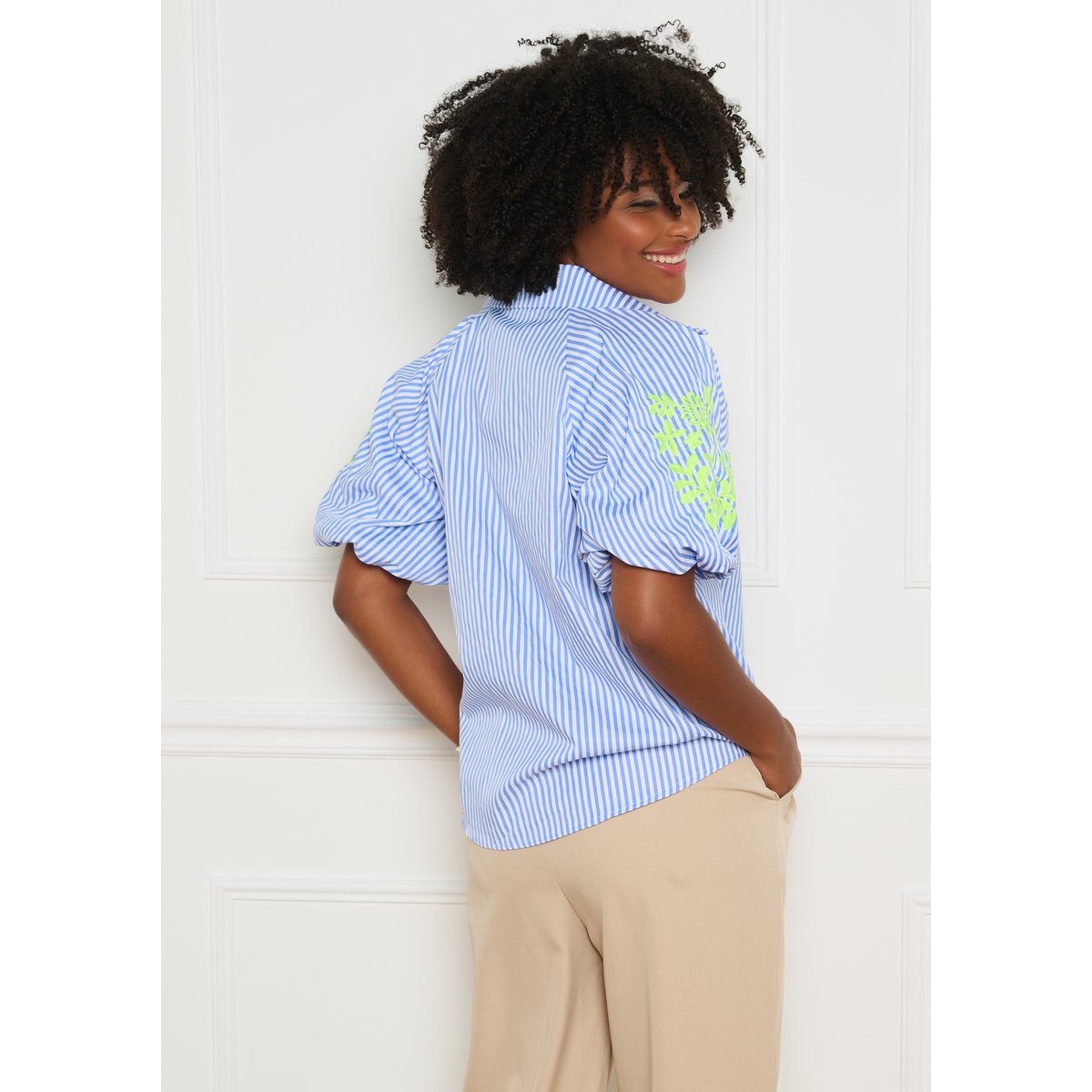 Chemise rayée manches ballon brodée medium blue, LOLALIZA