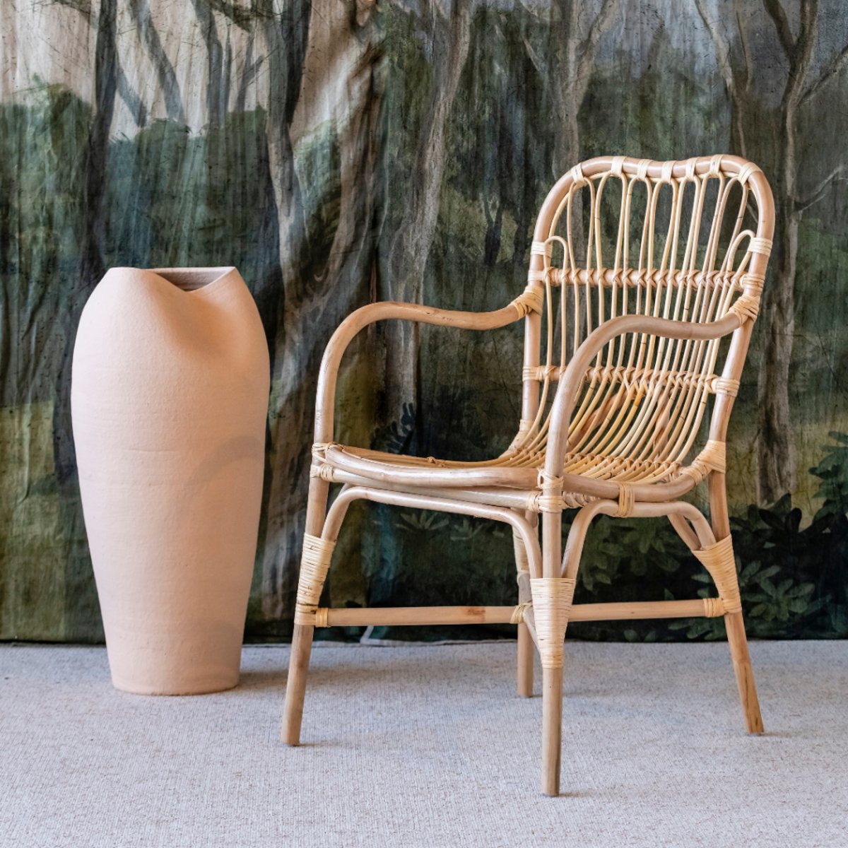 Chaise Fauteuil en rotin avec accoudoirs NELLY beige, HYDILE