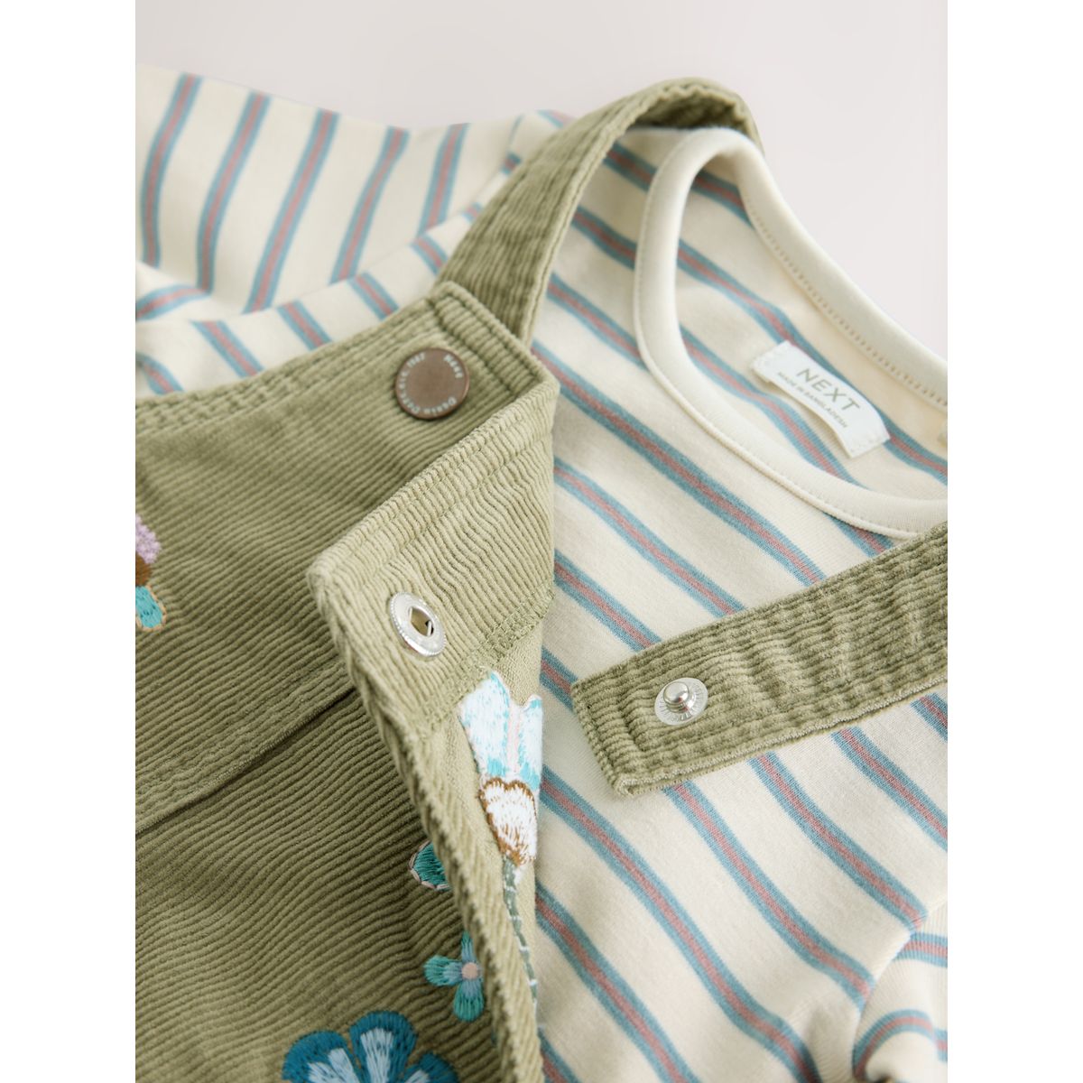 Robe salopette velours/haut manches longues vert olive, NEXT