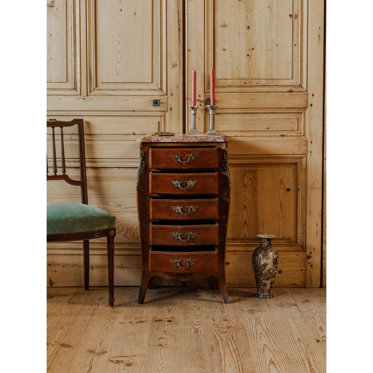 Chiffonnier en bois et marbre Valery N°109 - Bon état beige, DEBONGOUT