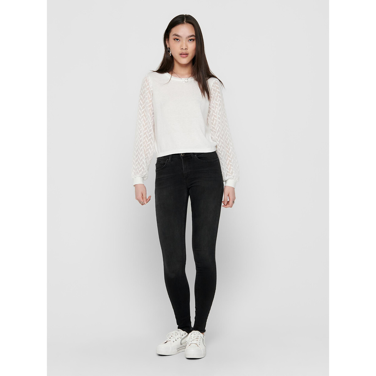 Jean skinny, bas frangé black denim, ONLY