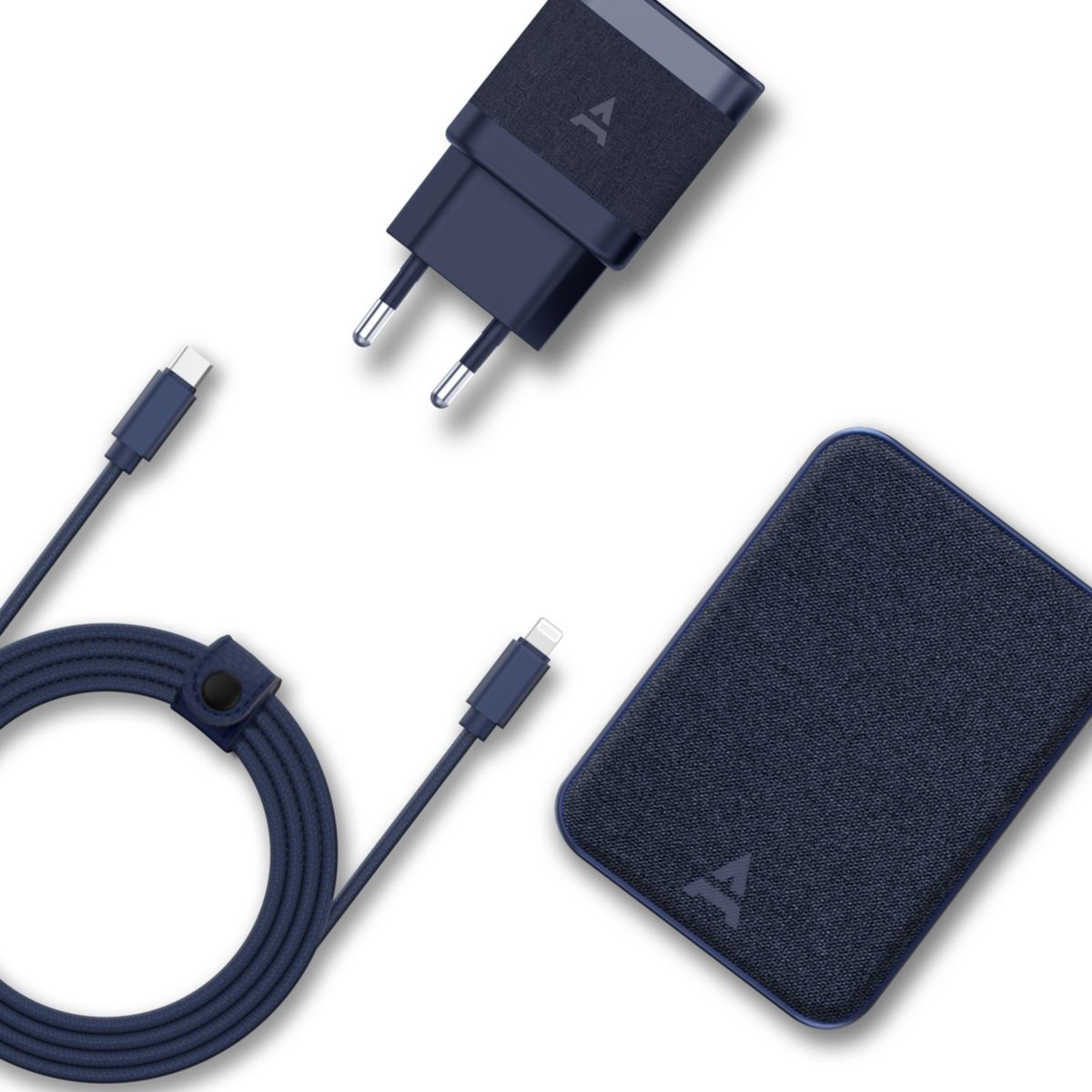 Pack Powerbank + chargeur 30W+USB-C-Lightning couleur unique, ADEQWAT