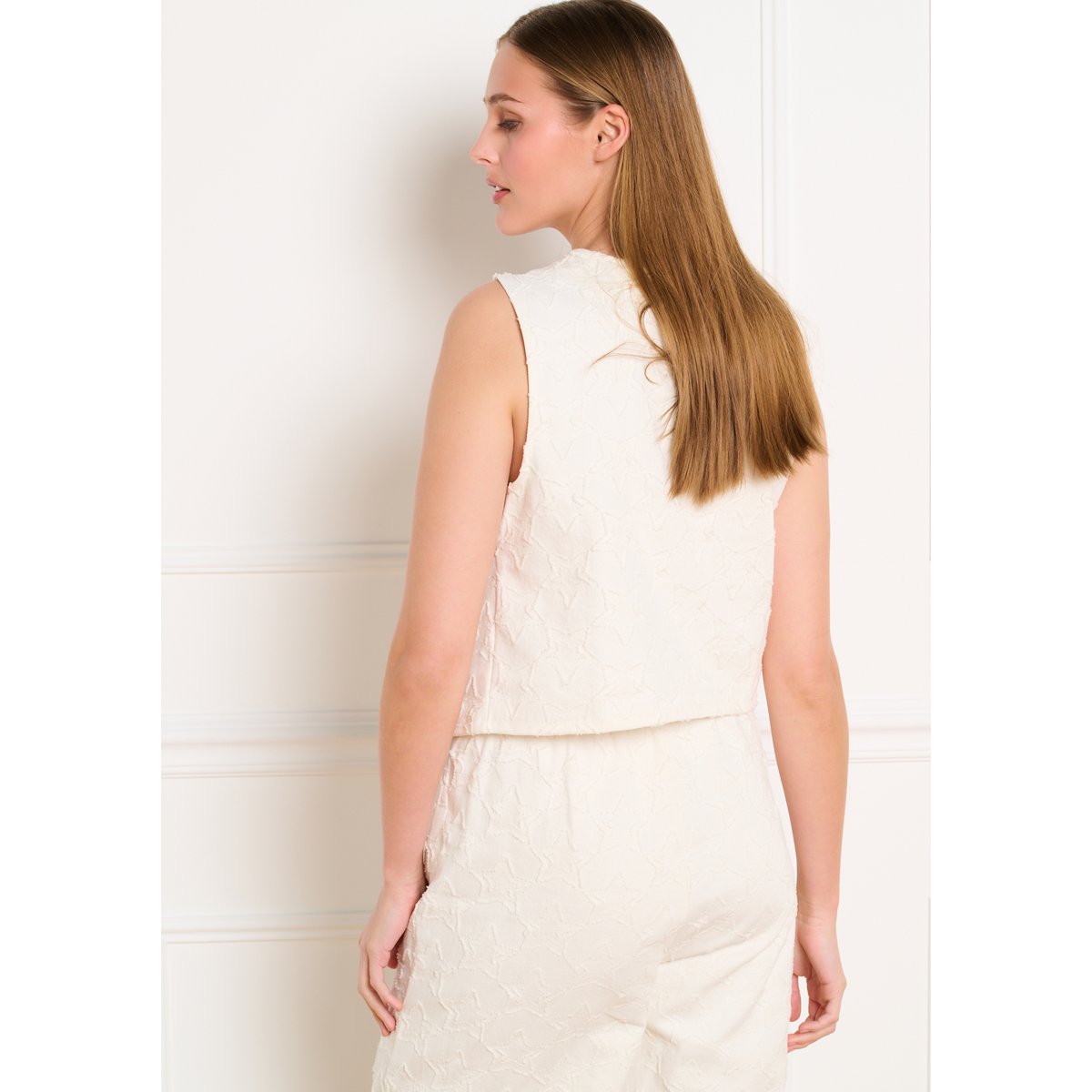 Gilet sans manches brodé étoiles blanc vanille, LOLALIZA