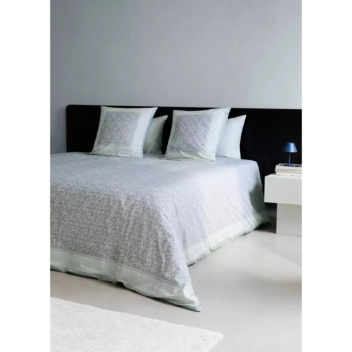 Housse de couette percale fleur décorative frise rayures Lit 135/140 cm gris clair/pastel, MANGO HOME