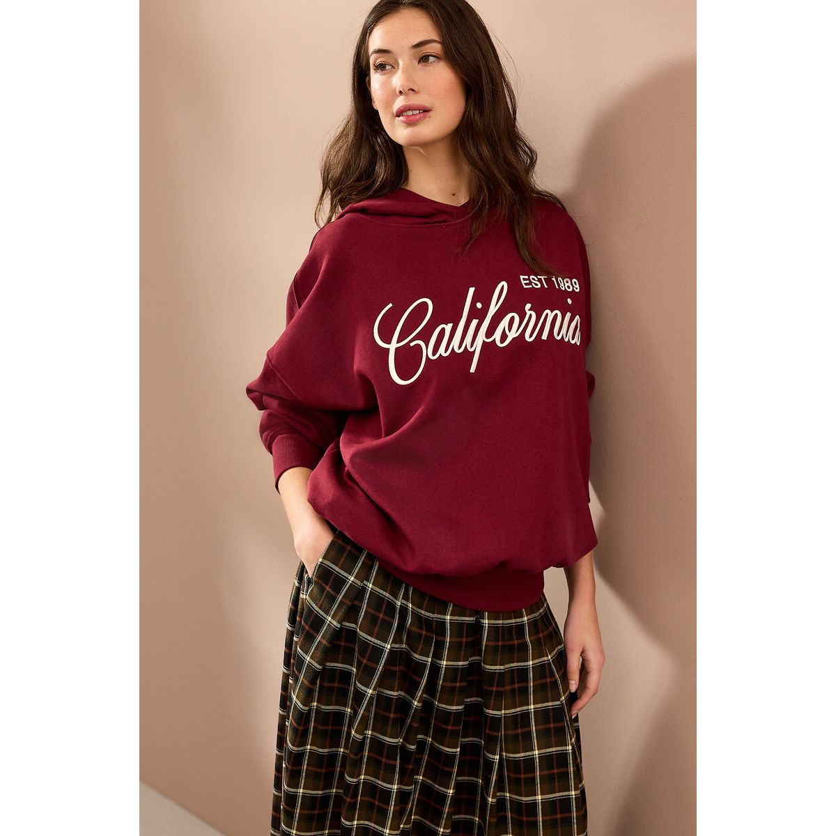 Sweat à capuche broderie california rouge bordeaux, NEXT