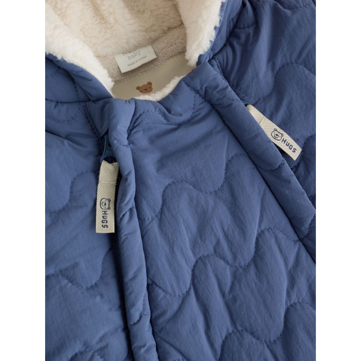 Combinaison nylon bébé à capuche matelassée bleu, NEXT