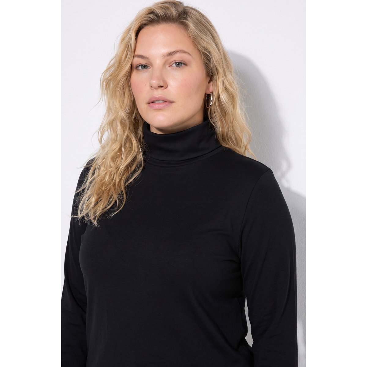 Pull col roulé, coupe classique noir, ULLA POPKEN