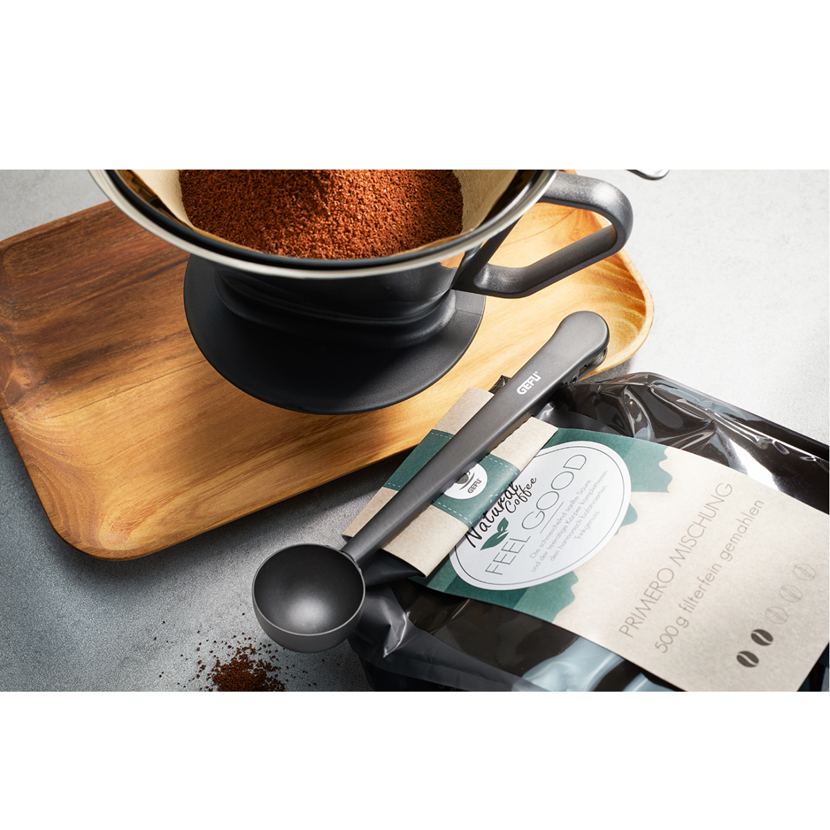 Mesurette et pince hermétique à café CLIPPO noir, GEFU