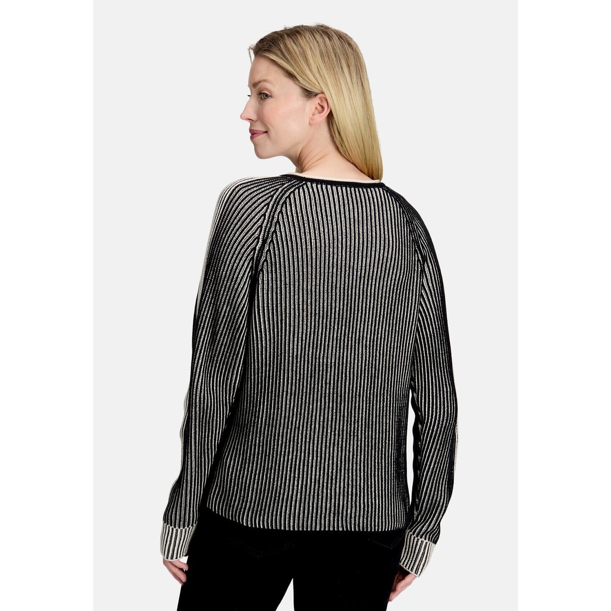 Pull-over en grosse maille de texture côtelée patch black/beige, BETTY BARCLAY