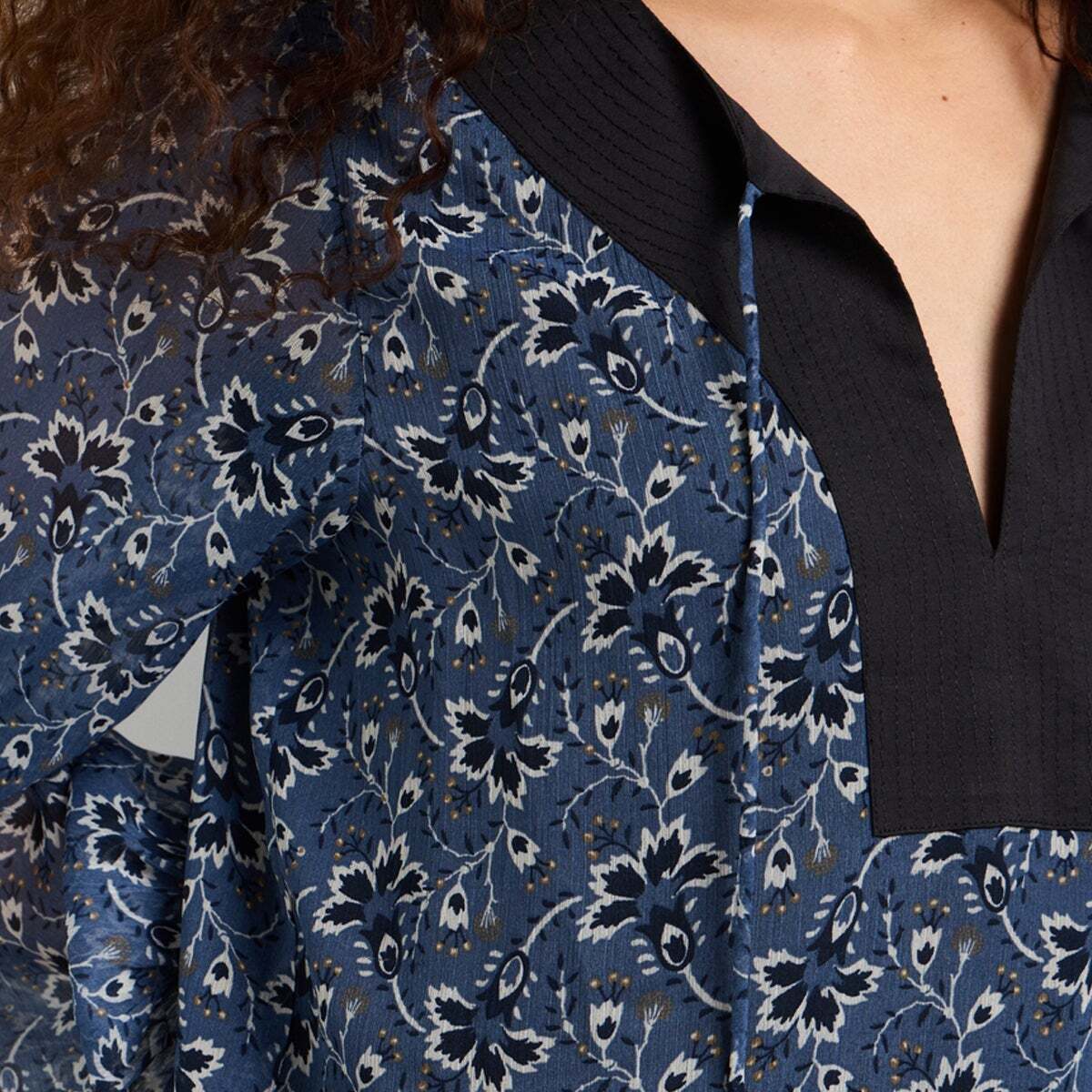 Robe Longue En Chiffon À Imprimé Floral bleu acier, PEPE JEANS