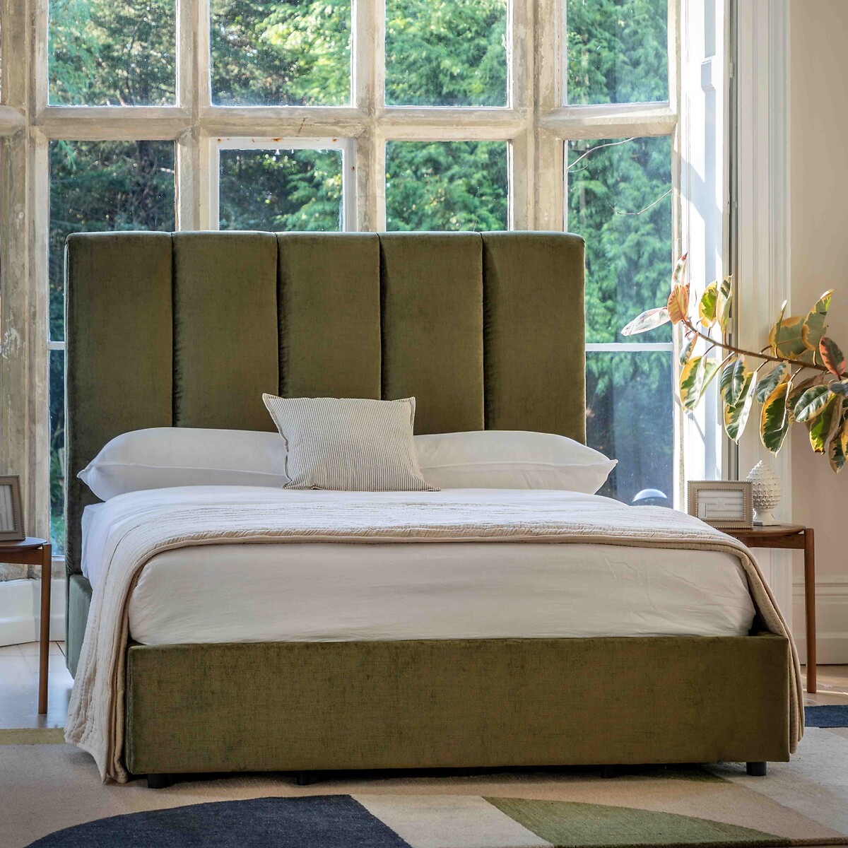 Denzel Chenille Padded Ottoman Storage Bed dark olive, ÉDITÉ