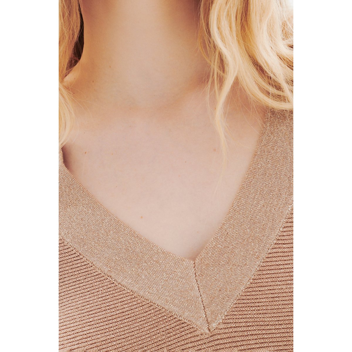 Pull MLEVI sable, CAROLL
