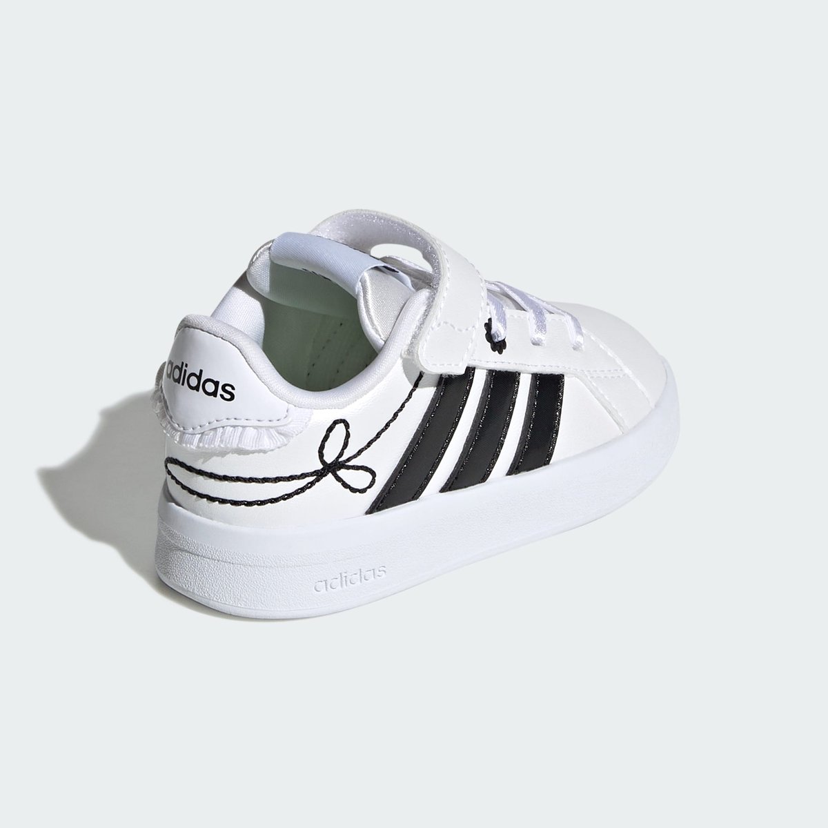 Chaussure Grand Court 3.0 Bébés Filles Chaussure Grand Court 3.0 Bébés Filles cloud white / core black / hi-res yellow, ADIDAS SPORTSWEAR