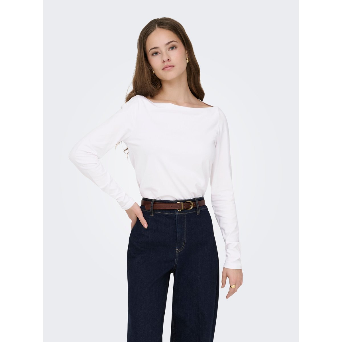 Top white, ONLY