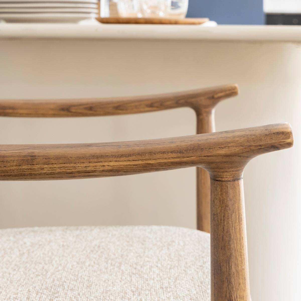 Chaise en bois d'orme et tissu CALYRA bois clair, MADE IN MEUBLES