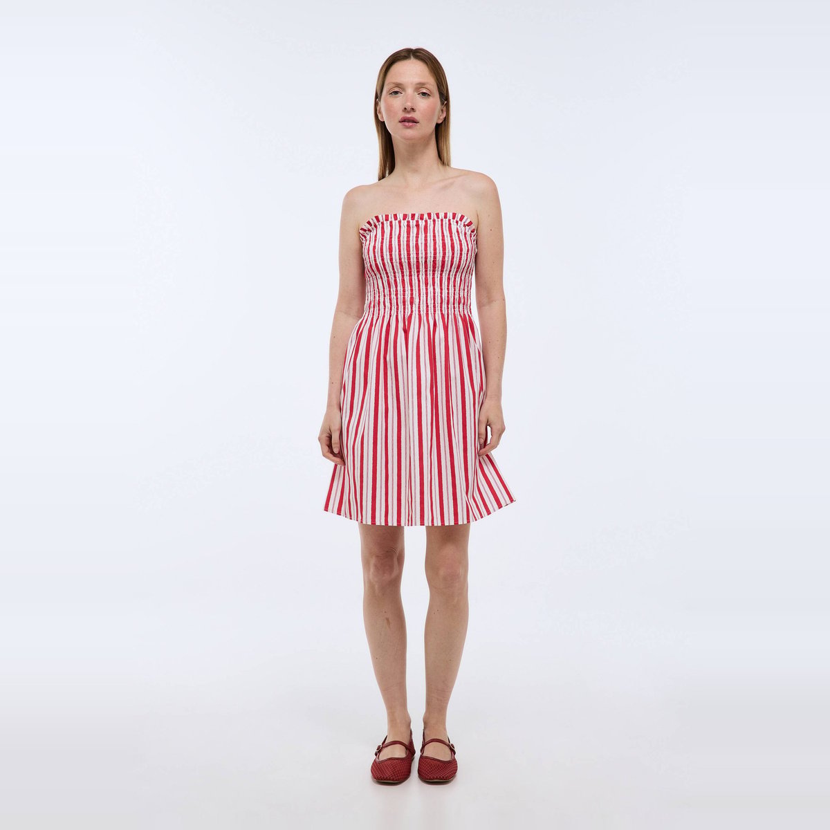 Robe courte smockée imprimée en coton BIO GOTS rouge, MONOPRIX