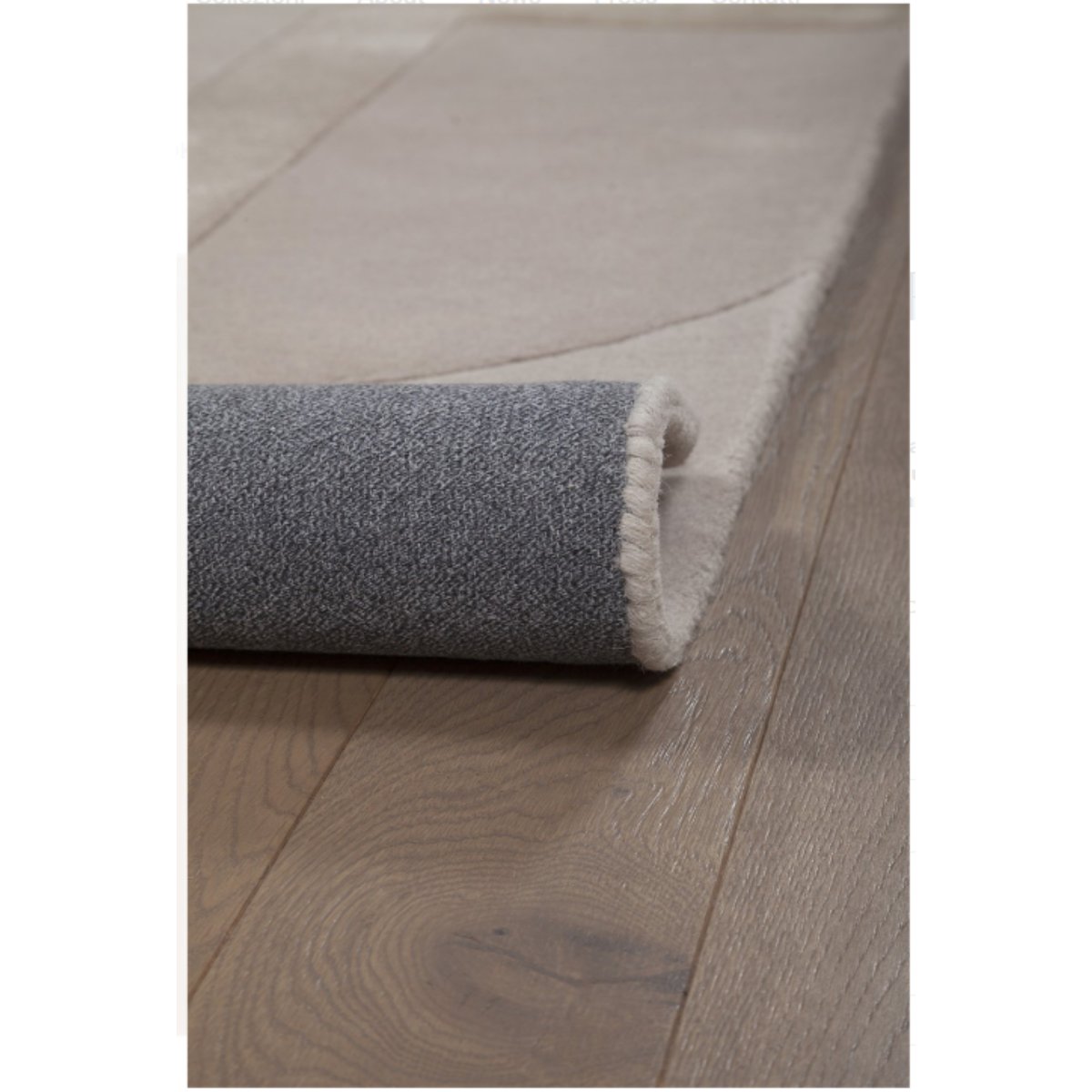 Tapis moderne tufté main laine et viscose RICHMOND beige, NOVATREND