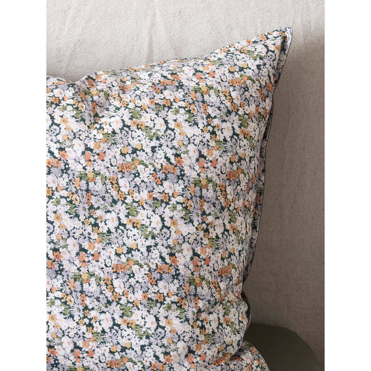 Taie d'oreiller percale de coton et tissu Liberty "Shasta" multicolor, CYRILLUS