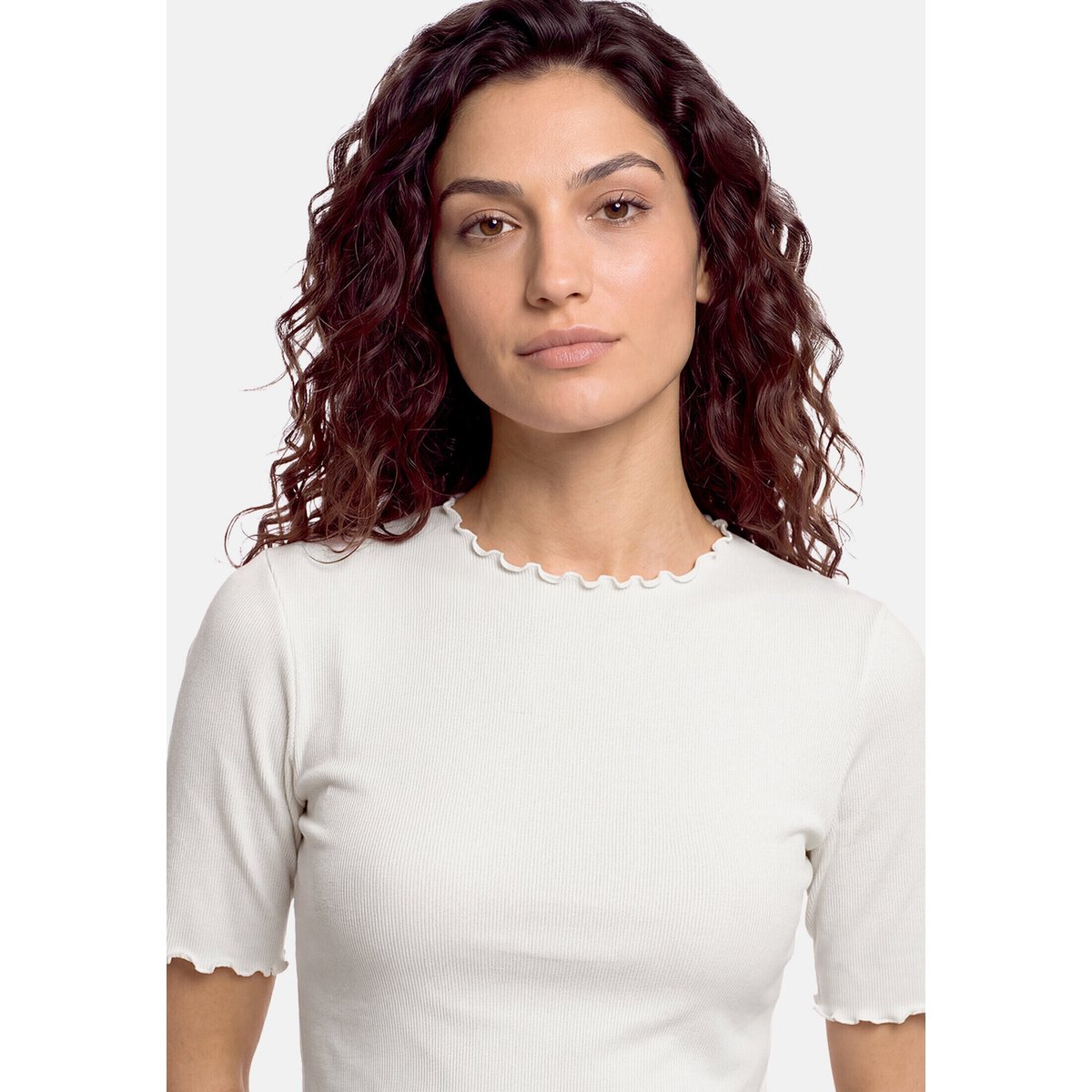 T-shirt à col blanc, CARTOON
