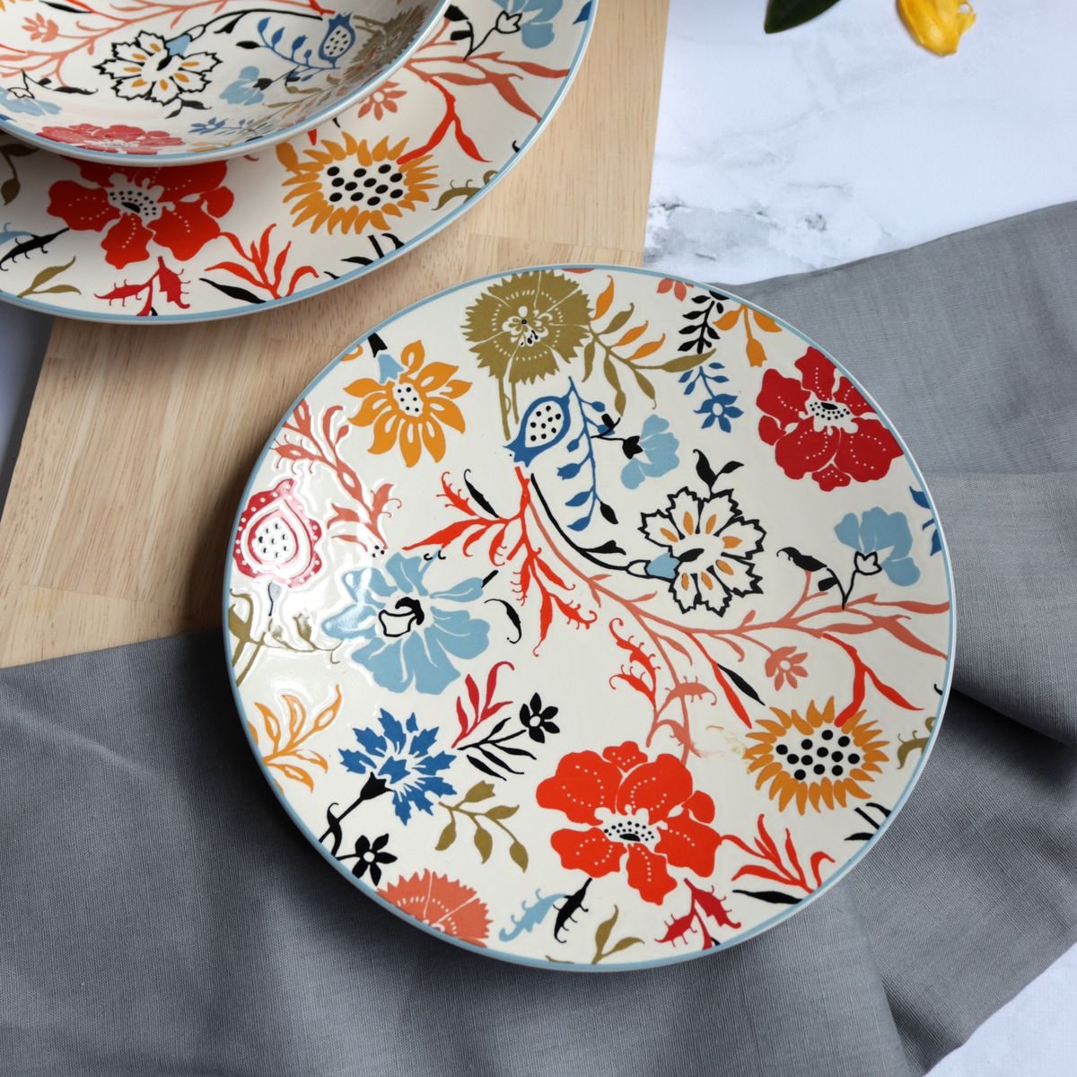 Lot de 6 assiettes à dessert florales en grès 20cm, JAIPUR blanc-bleu-jaune-rouge-vert, NOVASTYL