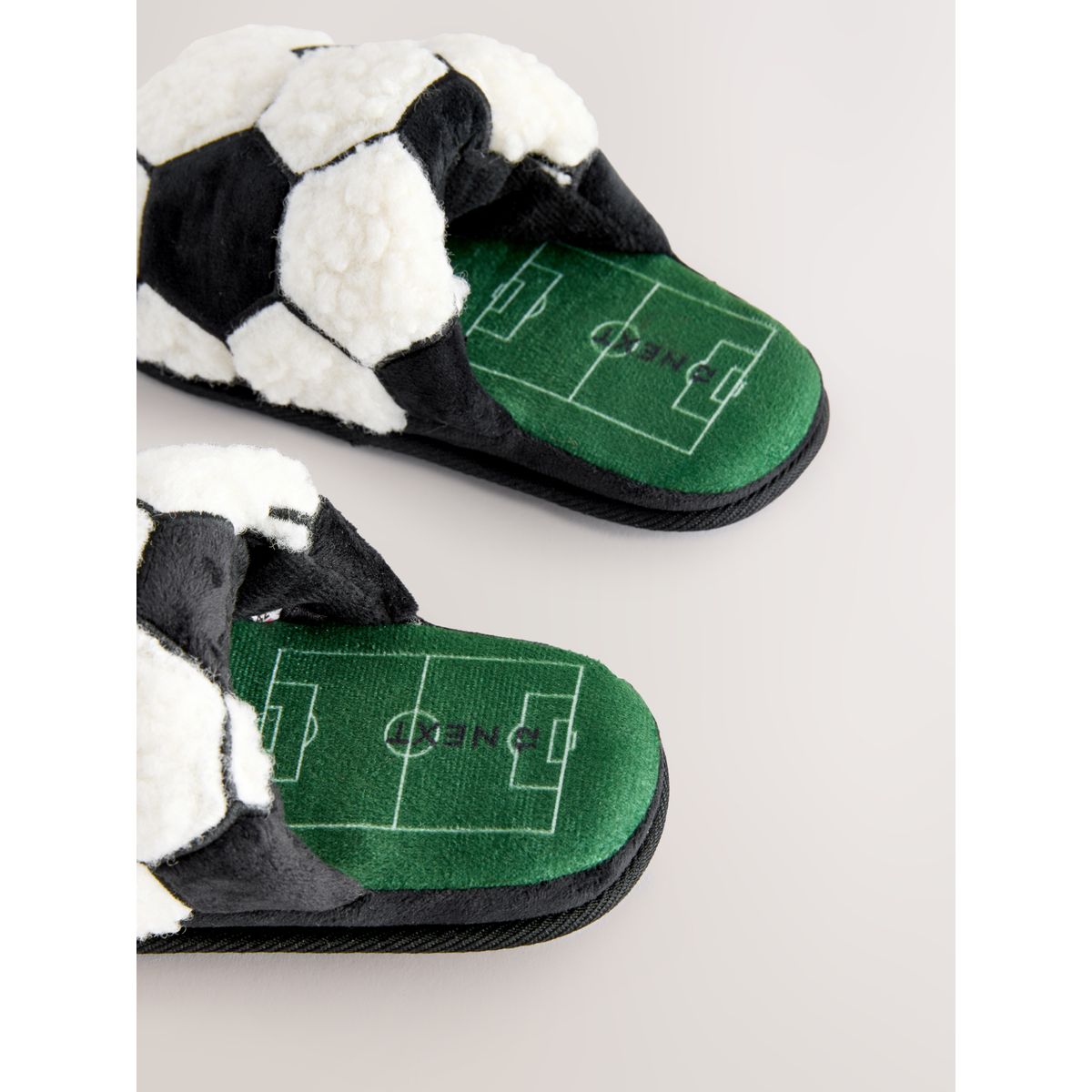 Chaussons fantaisie noir, NEXT