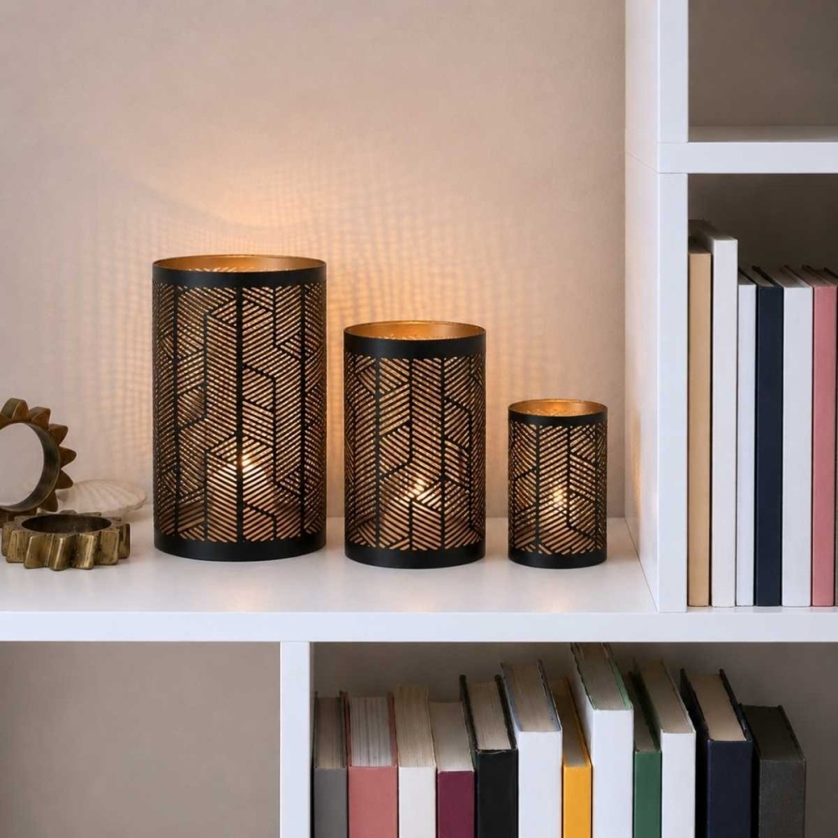 Set de 3 lanternes découpe ajourée géométrique noir & or noir, ORNAMI