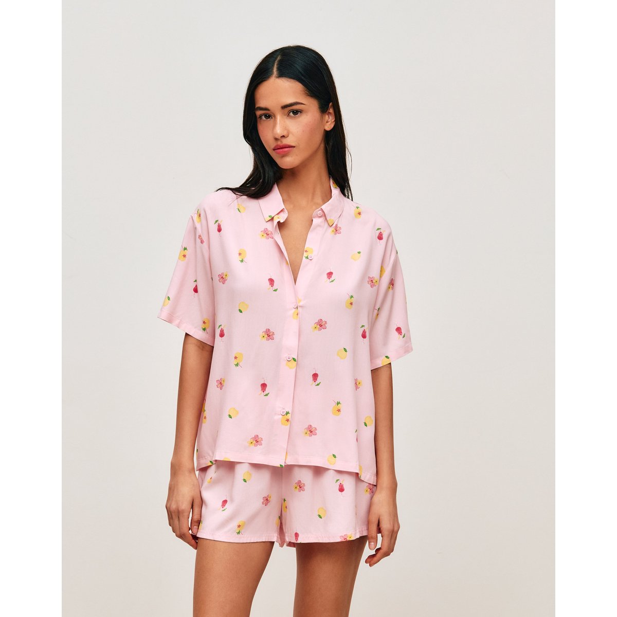 Ensemble chemise et short à motifs cocktails, fleurs et citrons FLORENIZ rose, UNDIZ