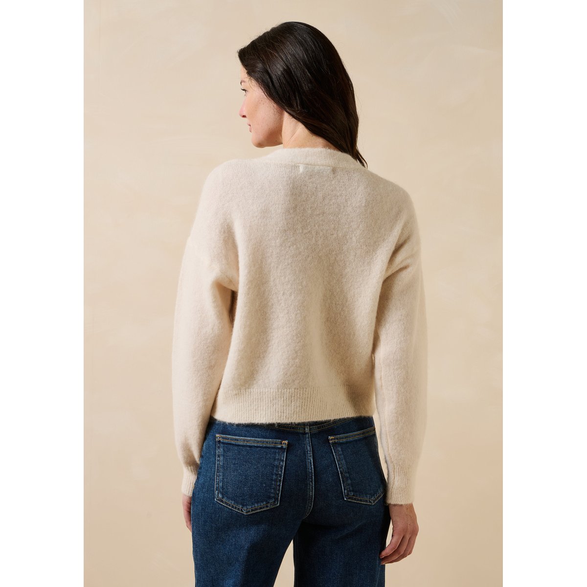 Gilet court col V manches longues ecru, LA FEE MARABOUTEE