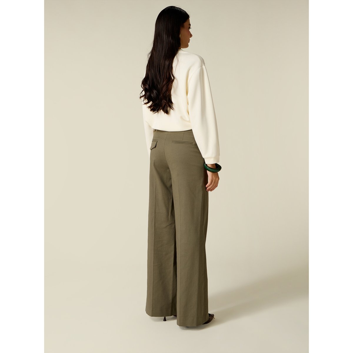 Pantalon palazzo verde militare, OLTRE