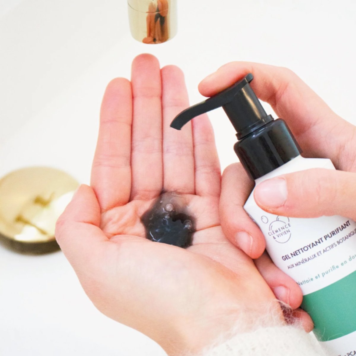 Gel nettoyant purifiant couleur unique, CLEMENCE ET VIVIEN