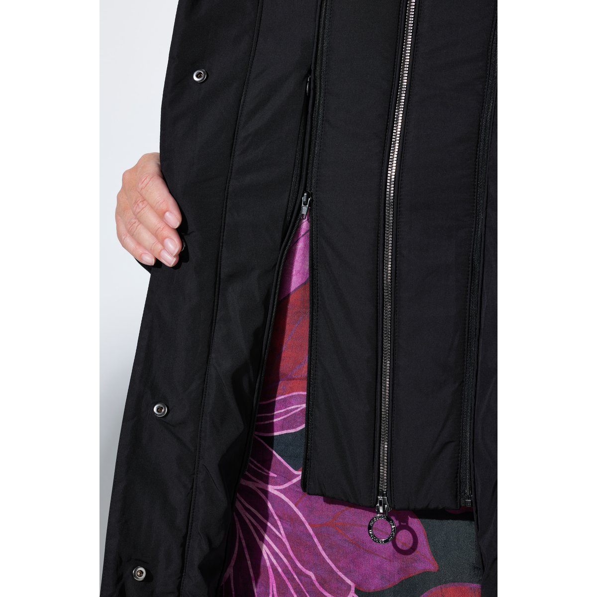 Manteau à capuche aspect duvet noir, ULLA POPKEN