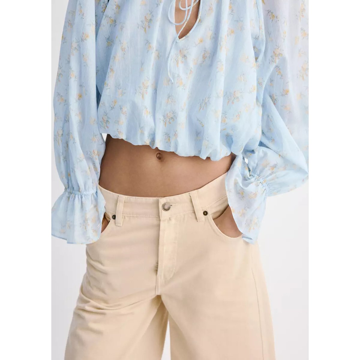Blouse crop imprimé fleuri bleu, MANGO