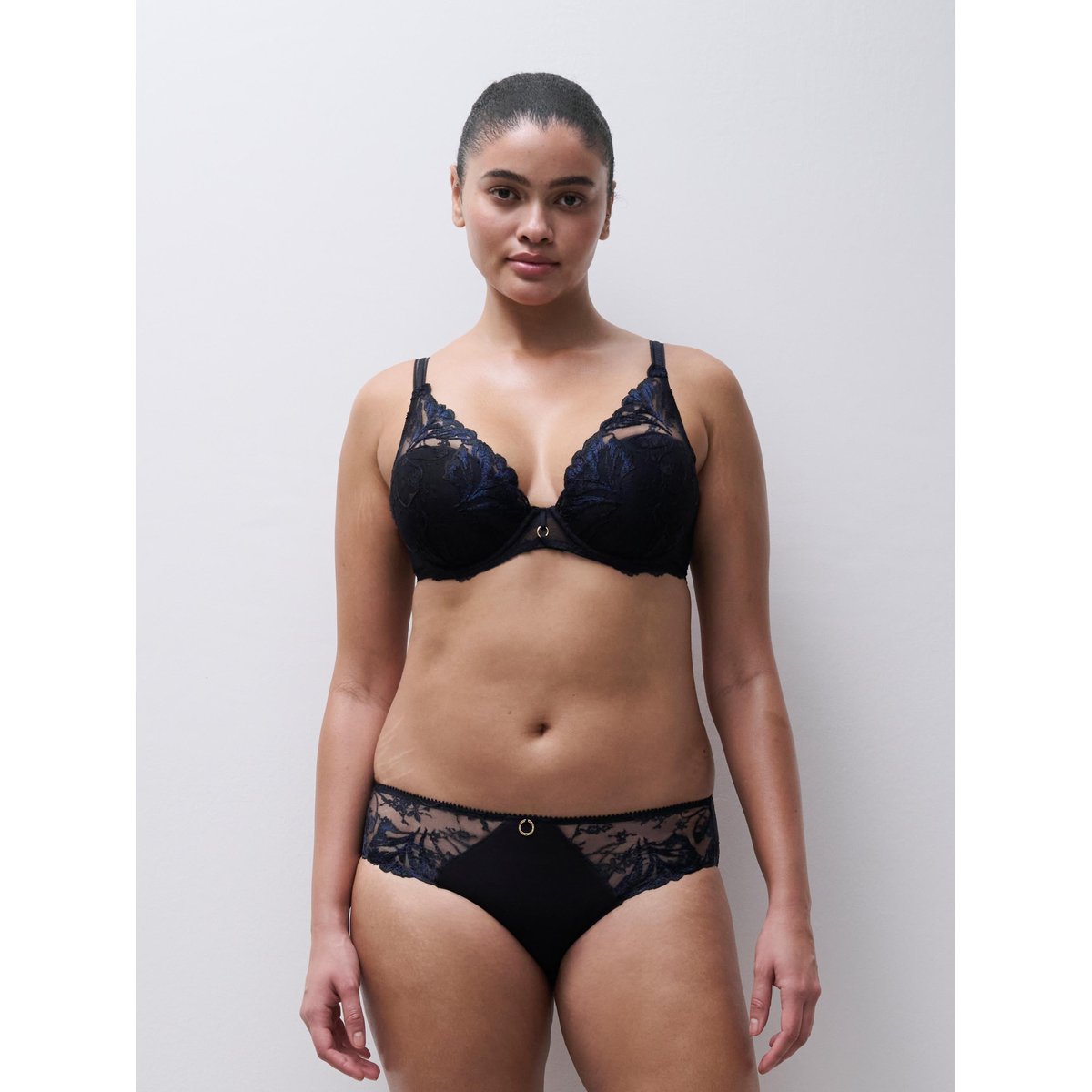 Soutien-gorge coques plongeant ILLUSION crepuscular black, CHANTELLE