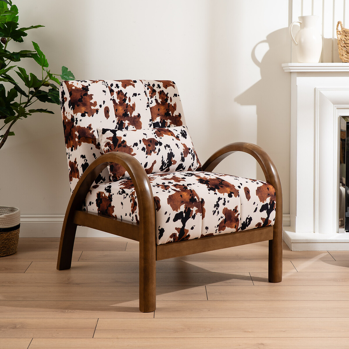 Tucson Cow Print Accent Chair with Wood Frame brown/white, SO'HOME
