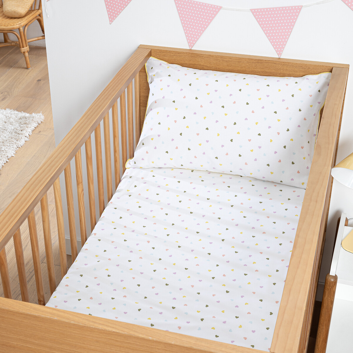 Scacco Heart Print Organic Cotton Baby's Fitted Sheet with 17cm Flap multi-coloured, LA REDOUTE INTERIEURS